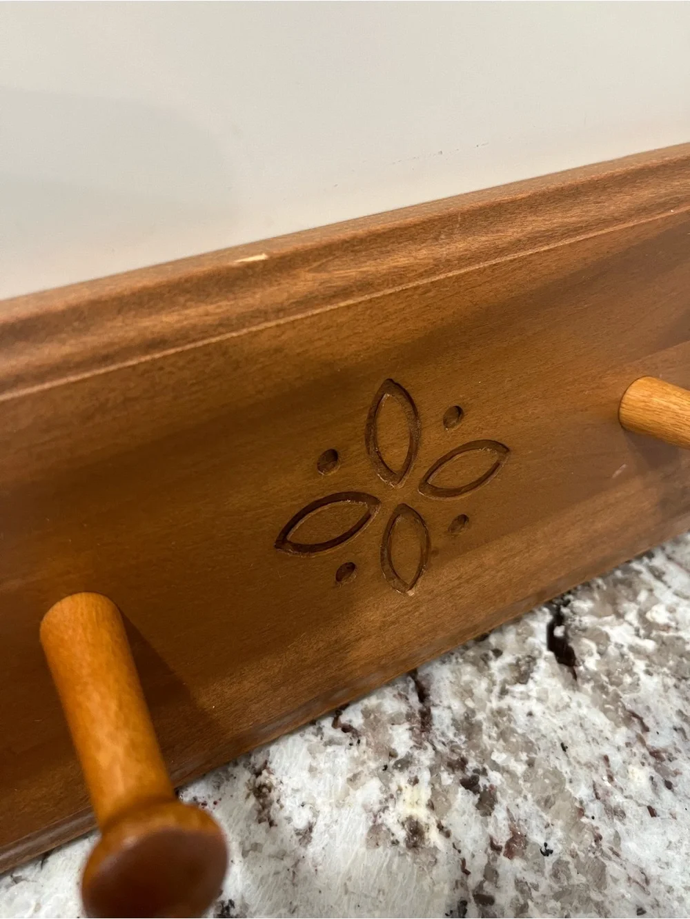 Vintage Longaberger Wooden 4 Peg Coat Rack – Cottagecore Farmhouse Cozy Country